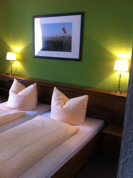 Hotel Garni Am Thueringer Klosstheater Friedrichroda Szoba fotó