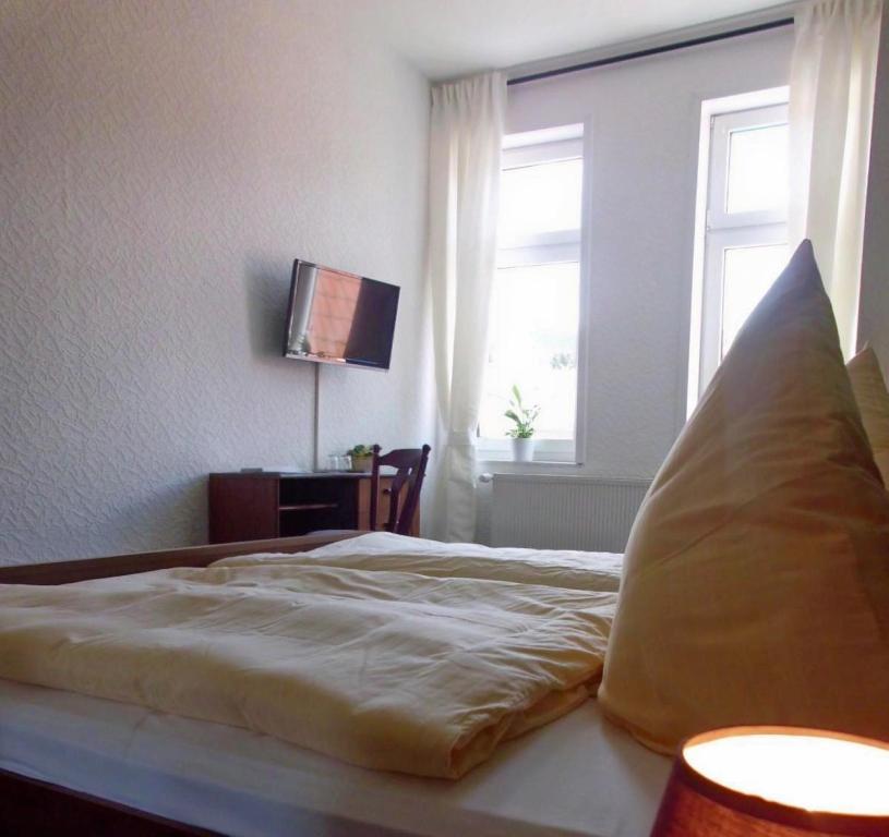 Hotel Garni Am Thueringer Klosstheater Friedrichroda Szoba fotó